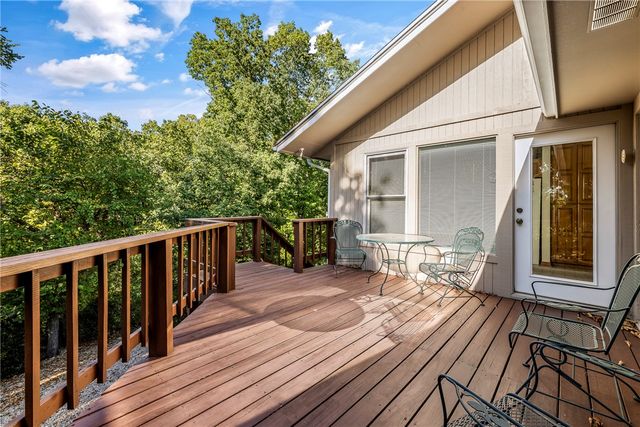 14 Singleton Drive, Bella Vista, AR 72715