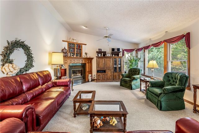 14 Singleton Drive, Bella Vista, AR 72715