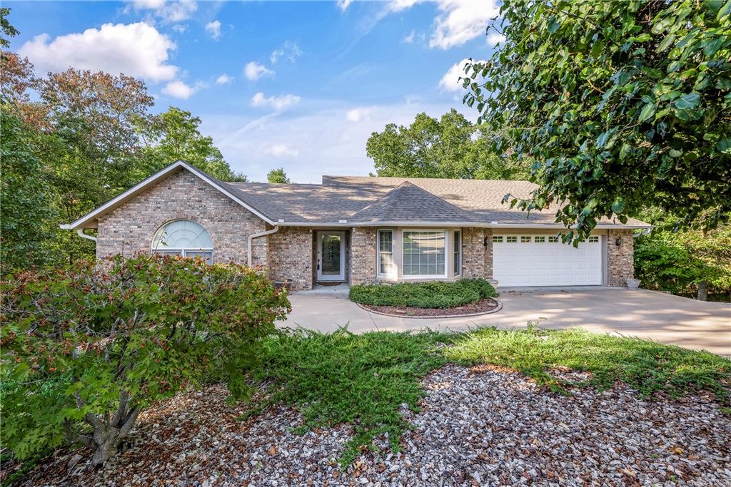14 Singleton Drive, Bella Vista, AR 72715