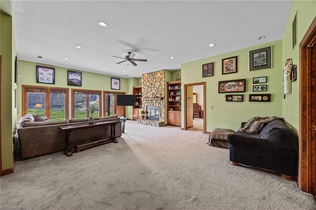 307 Stillwater Road, Troutman, NC 28166