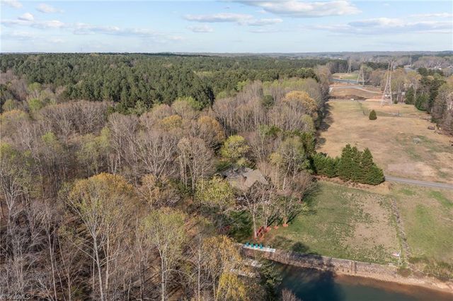 307 Stillwater Road, Troutman, NC 28166