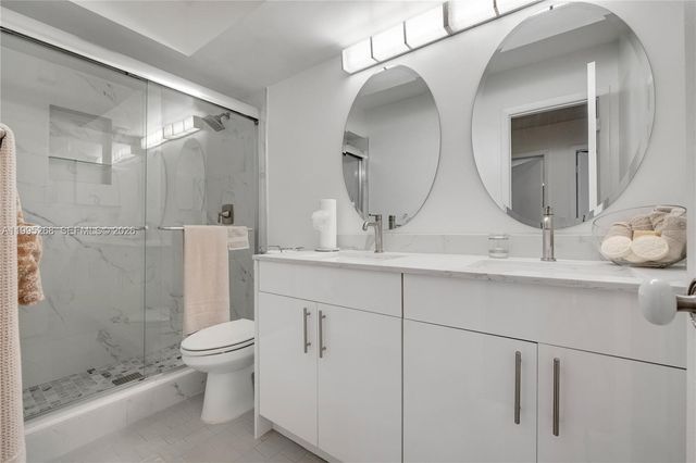 9800 Glacier Dr, Miramar, FL 33025