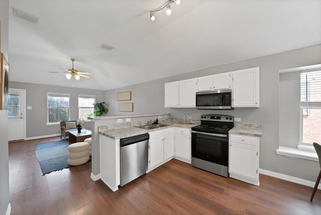 11765 Bobcat Drive, Fort Worth, TX 76244