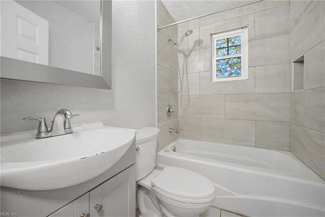 735 Sedgefield DR, Newport News, VA 23605