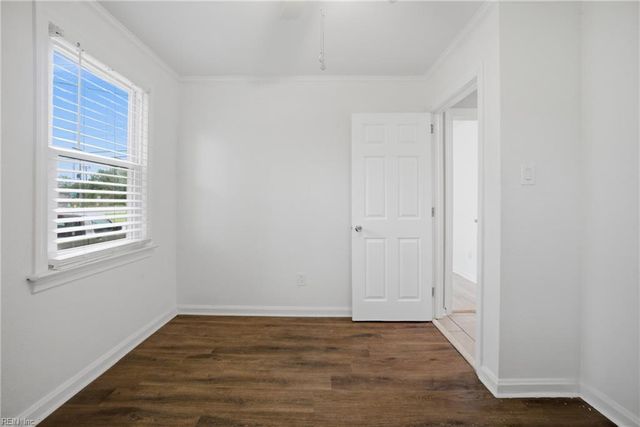 735 Sedgefield DR, Newport News, VA 23605