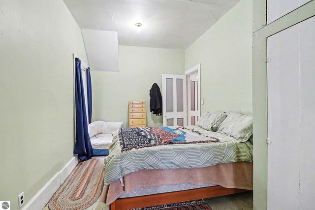 335 Bridge Street, Frankfort, MI 49635