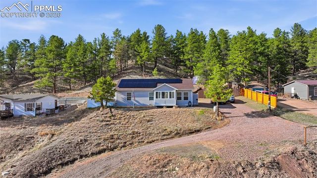 185 Circle Drive, Florissant, CO 80816