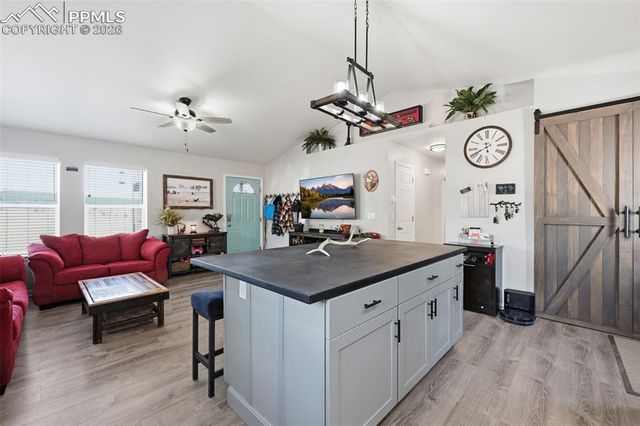 185 Circle Drive, Florissant, CO 80816