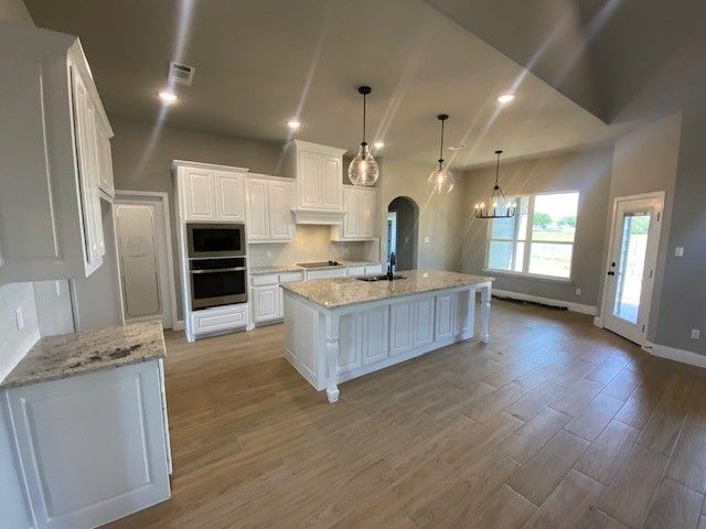 1046 Katie Court, Reno, TX 76020