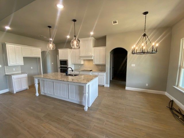 1046 Katie Court, Reno, TX 76020
