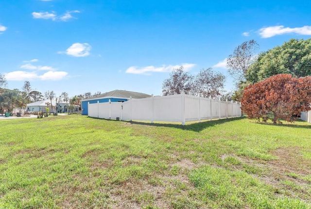 201 NW GOLDCOAST AVENUE, Port St Lucie, FL 34983