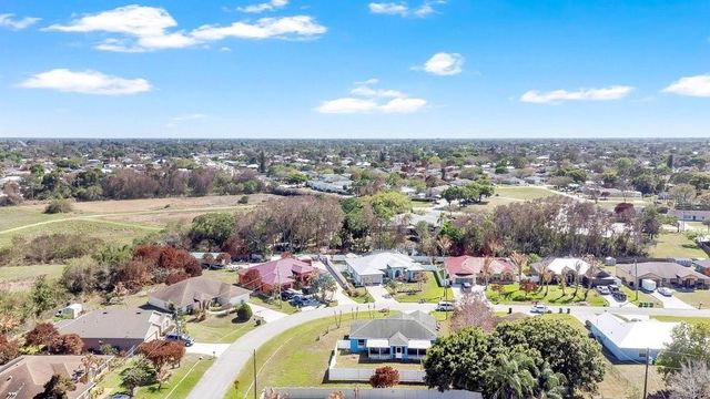 201 NW GOLDCOAST AVENUE, Port St Lucie, FL 34983