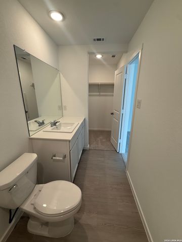 3024 carnelian, San Antonio, TX 78264