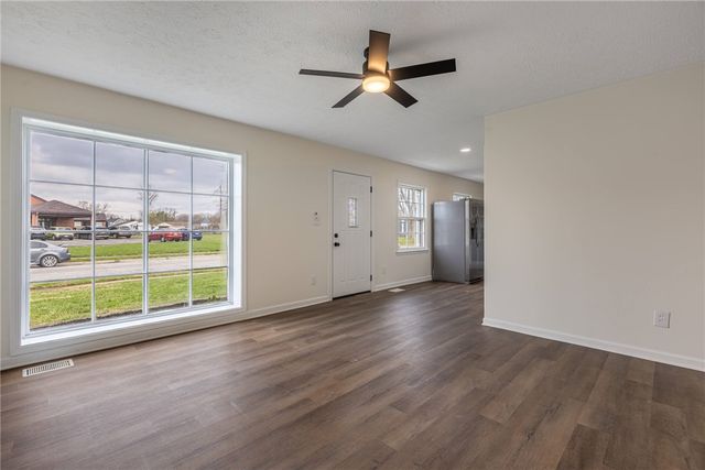 2037 Gerald Drive, Springfield, OH 45505