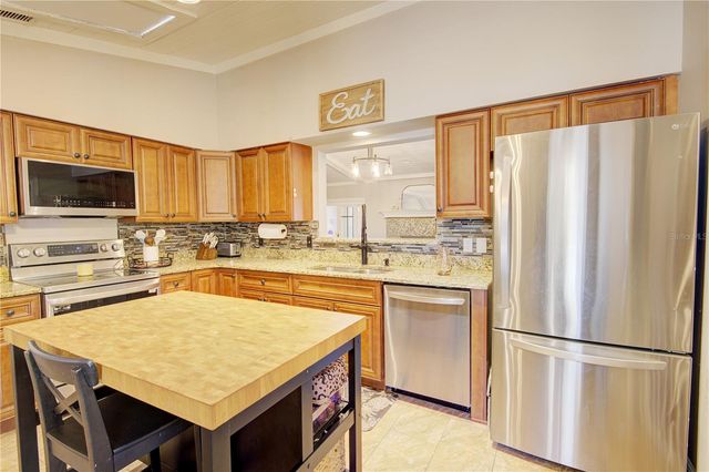 413 WILLOWBROOK LANE, Longwood, FL 32779