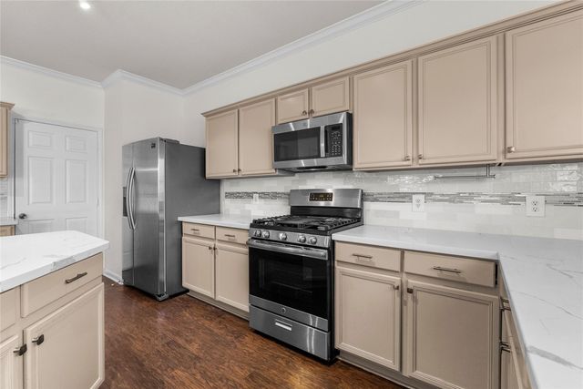 542 Cedar Branch Drive, League City, TX 77573