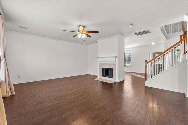 542 Cedar Branch Drive, League City, TX 77573