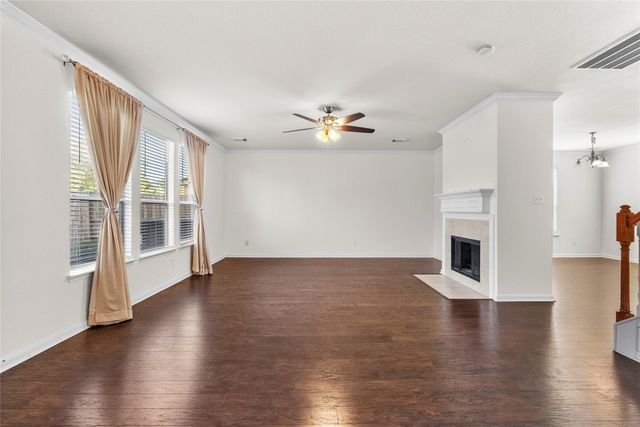 542 Cedar Branch Drive, League City, TX 77573