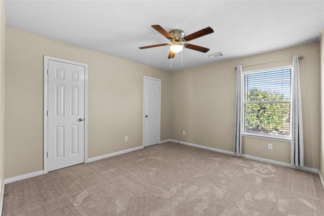 542 Cedar Branch Drive, League City, TX 77573