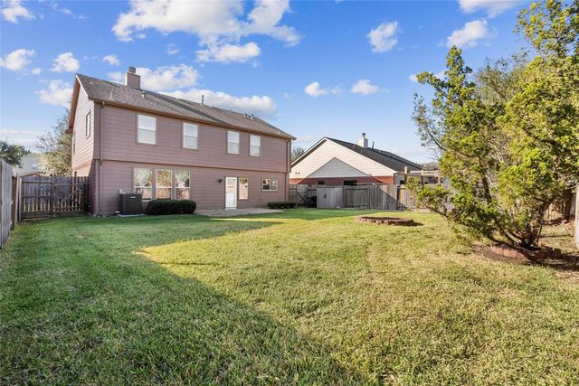 542 Cedar Branch Drive, League City, TX 77573