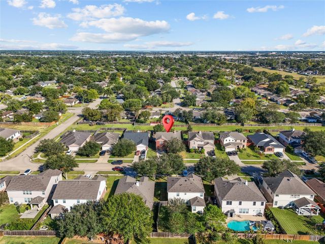 542 Cedar Branch Drive, League City, TX 77573