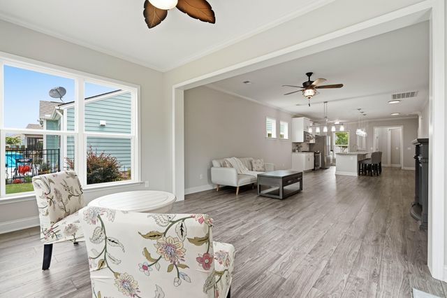 619 Daffodil Court, Summerville, SC 29486