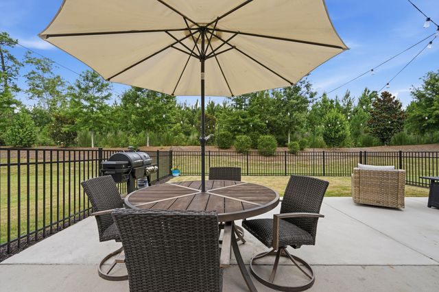 619 Daffodil Court, Summerville, SC 29486
