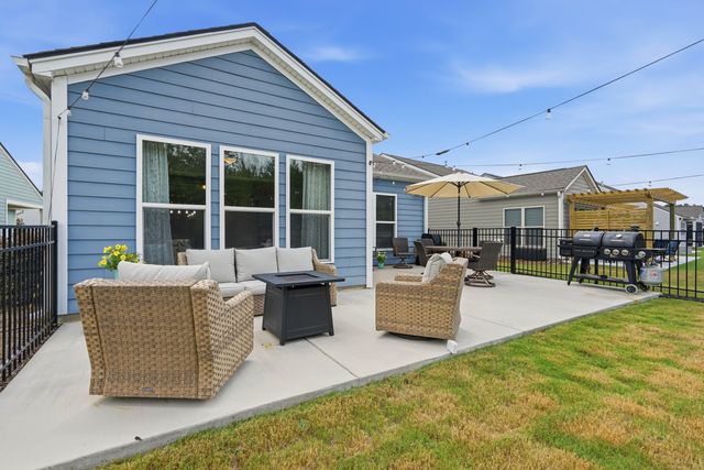 619 Daffodil Court, Summerville, SC 29486