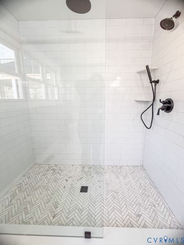 11092 Old Ridge Rd, Doswell, VA 23047