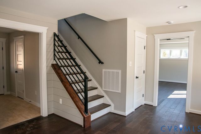 11092 Old Ridge Rd, Doswell, VA 23047