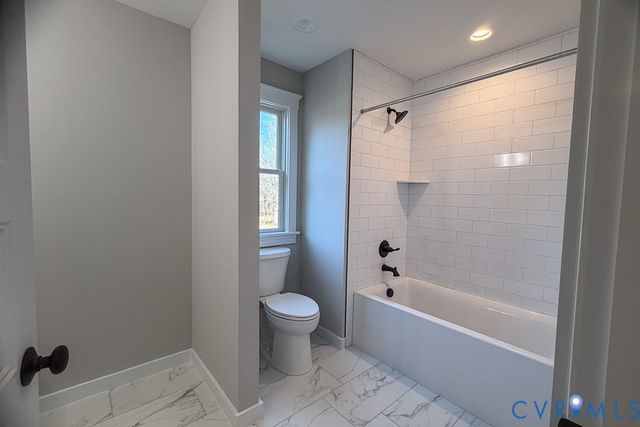 11092 Old Ridge Rd, Doswell, VA 23047