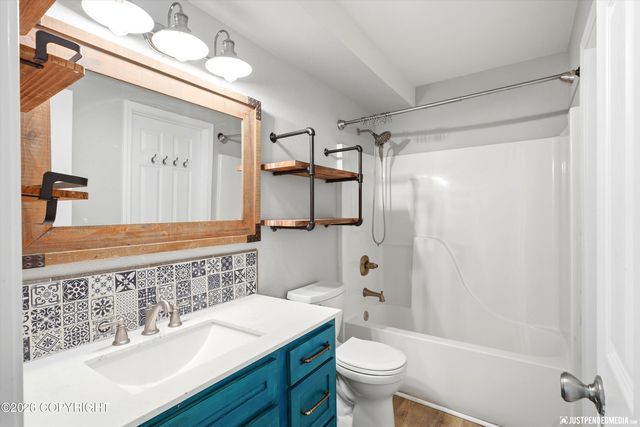 19551 Highland Ridge Drive, Eagle River, AK 99577