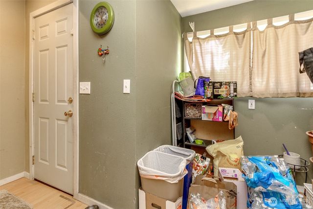 640 N State Street, Tacoma, WA 98403