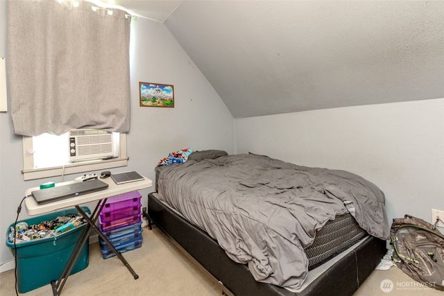 640 N State Street, Tacoma, WA 98403