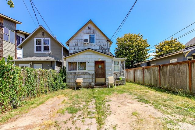 640 N State Street, Tacoma, WA 98403