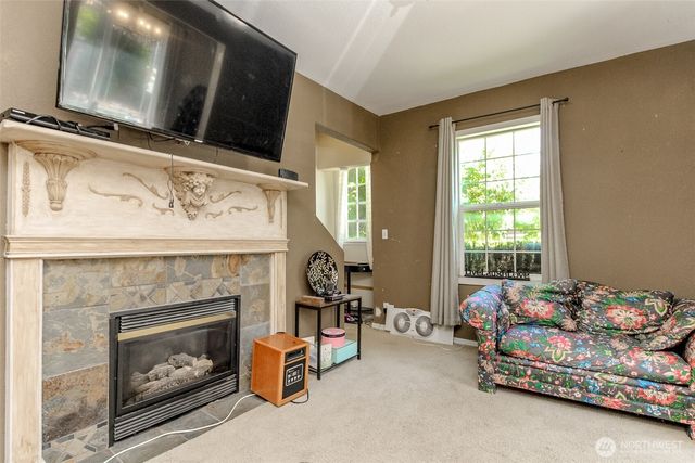 640 N State Street, Tacoma, WA 98403