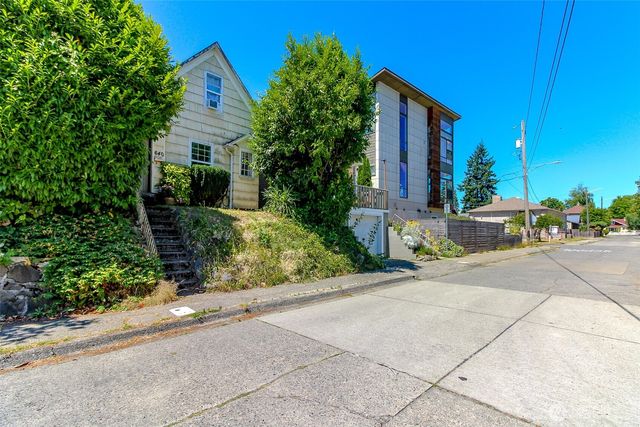 640 N State Street, Tacoma, WA 98403