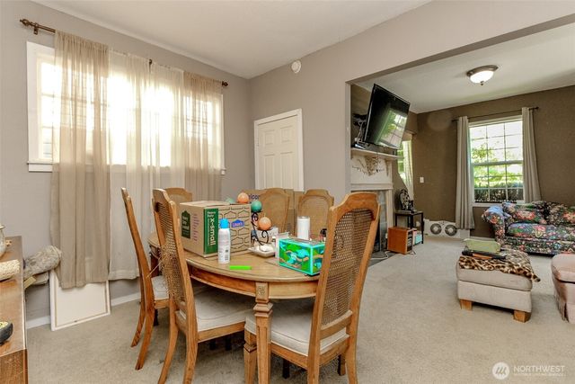 640 N State Street, Tacoma, WA 98403