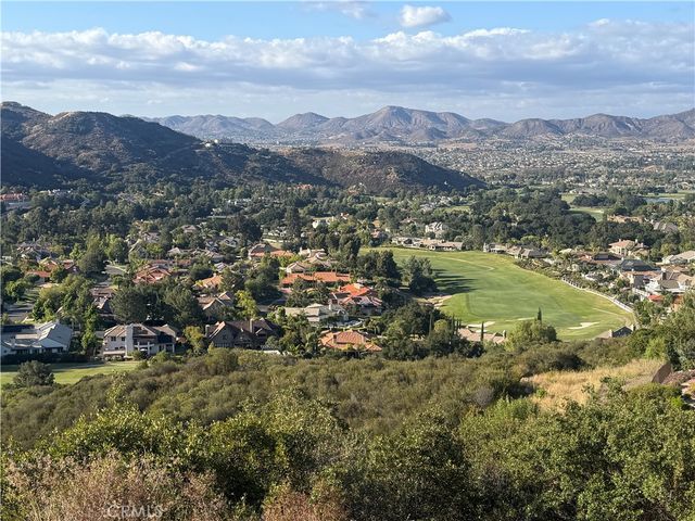 38677 MUIRFIELD DRIVE, Murrieta, CA 92562