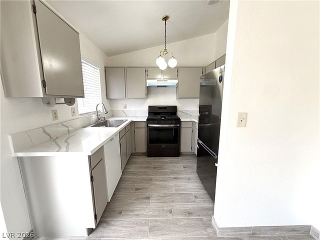 5625 Ballinger Drive, Las Vegas, NV 89142