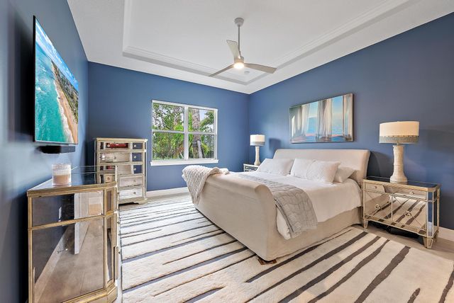 12509 Triumph Lane, Palm Beach Gardens, FL 33412