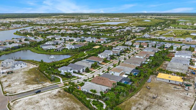 12509 Triumph Lane, Palm Beach Gardens, FL 33412