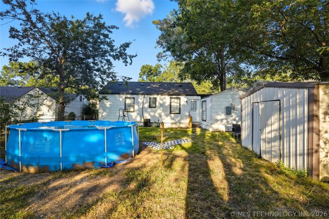703 S Poplar Street, Sapulpa, OK 74066