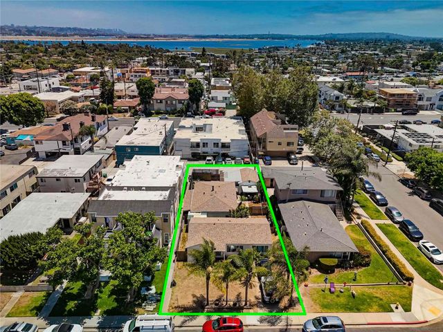 2109 11 Felspar Street, San Diego, CA 92109