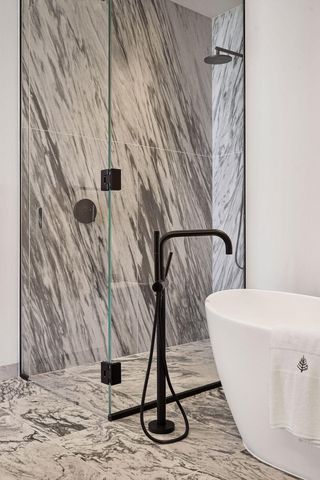 255 Hennepin Ave 3305, Minneapolis, MN 55401