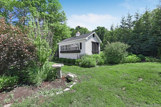14 Wagner Drive, Rock Tavern, NY 12575