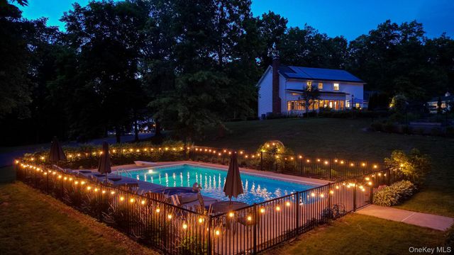 14 Wagner Drive, Rock Tavern, NY 12575