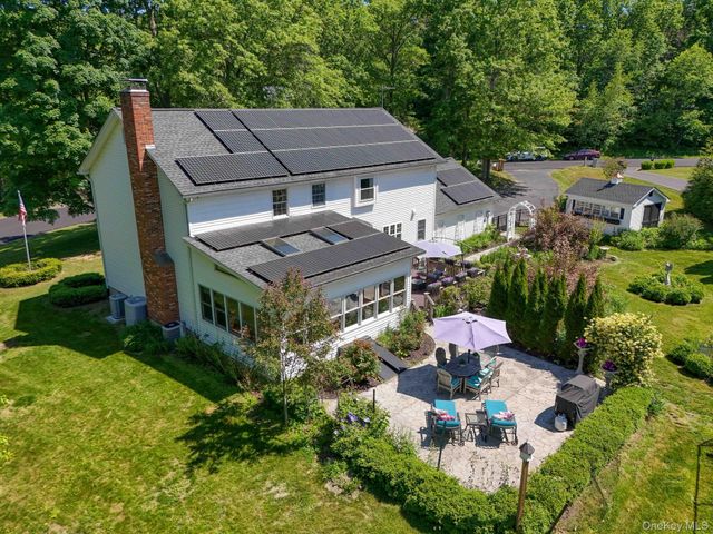 14 Wagner Drive, Rock Tavern, NY 12575