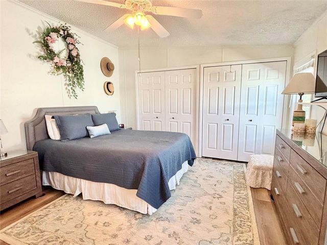 7106 AMERICANA DRIVE NE 140, St Petersburg, FL 33702