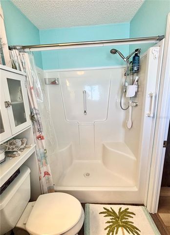 7106 AMERICANA DRIVE NE 140, St Petersburg, FL 33702